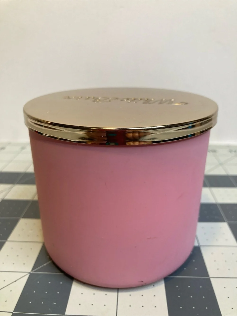 Bath & Body Works white barn